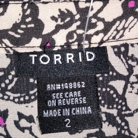 🔴 SALE NWOT Torrid Floral Long Sleeve Tunic - Picture 7 of 7